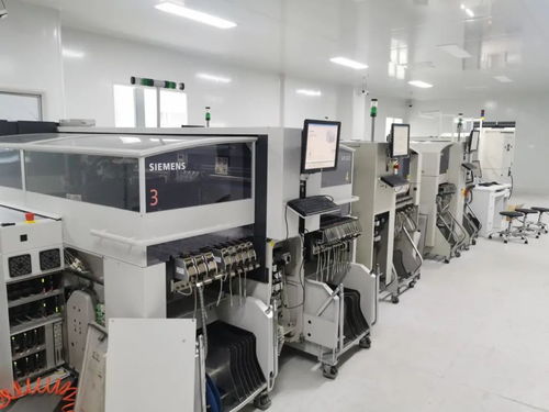 國產(chǎn)化新里程 樂山市首片服務器主板在寶德自強貼片廠成功試產(chǎn)